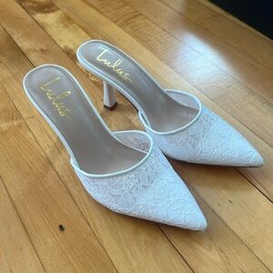 Lulu’s Aiza White Lace Pointed-Toe Mule Pumps, size 7 NEW Never Worn